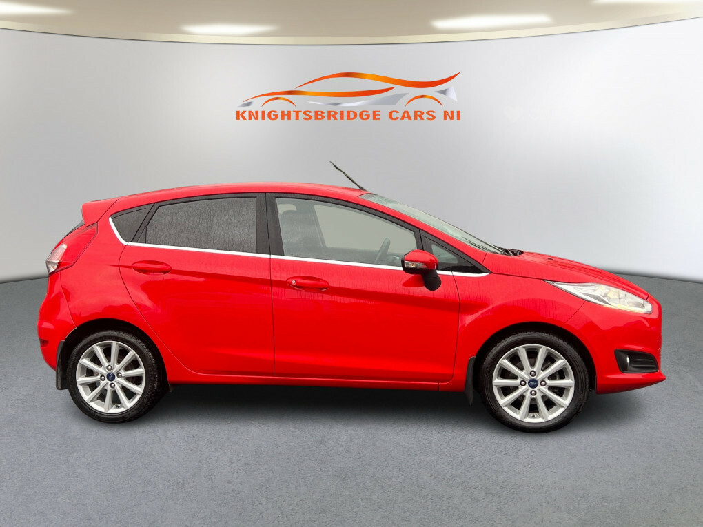 Ford Fiesta Titanium T Red #3