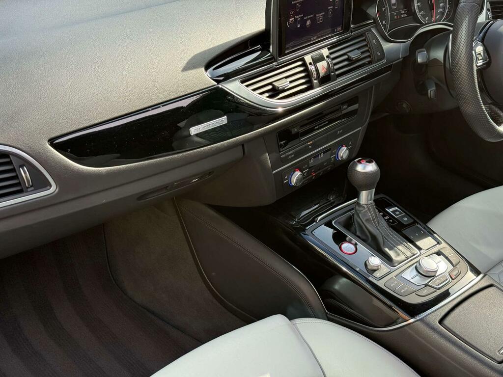 Audi RS6 Avant 4L Null Black #32