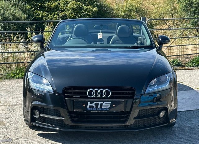 Audi TT Tfsi Black Edition Roadster Black #2