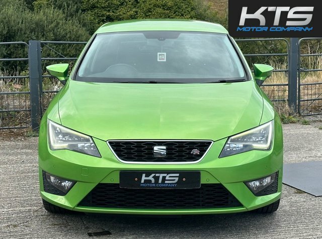 Seat Leon Tdi Cr Fr Hatchback Green #2