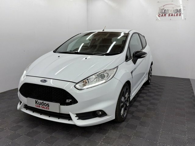 Ford Fiesta 1.6T Ecoboost St-3 Hatchback Eur White #3