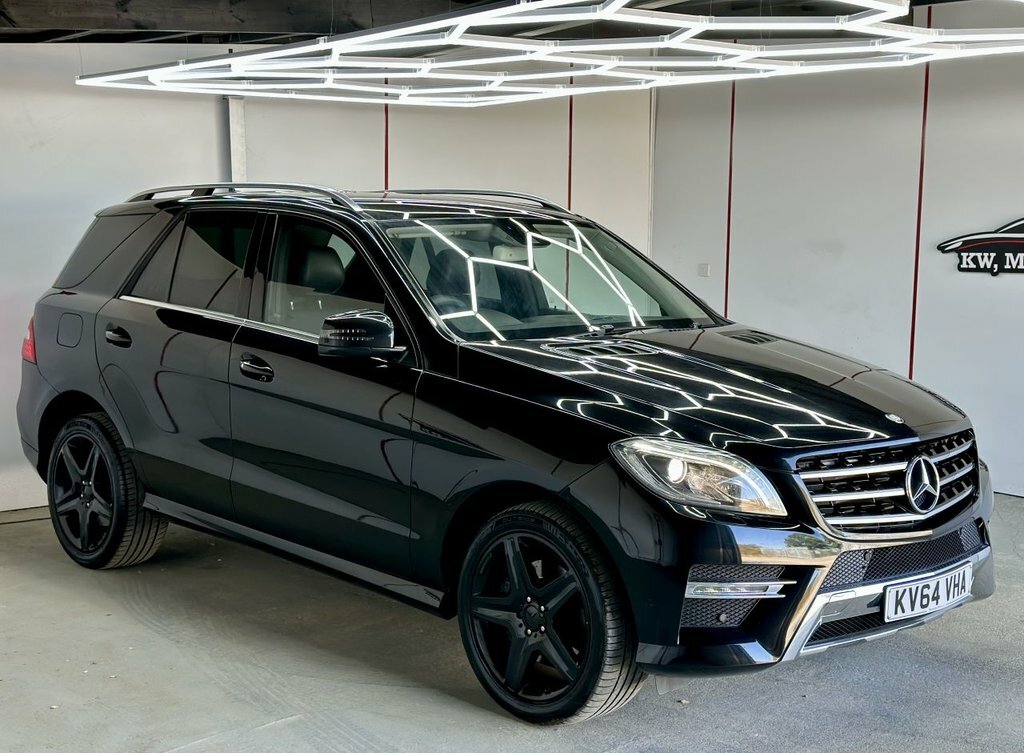 Mercedes-Benz M Class 3L Amg Line Black #2