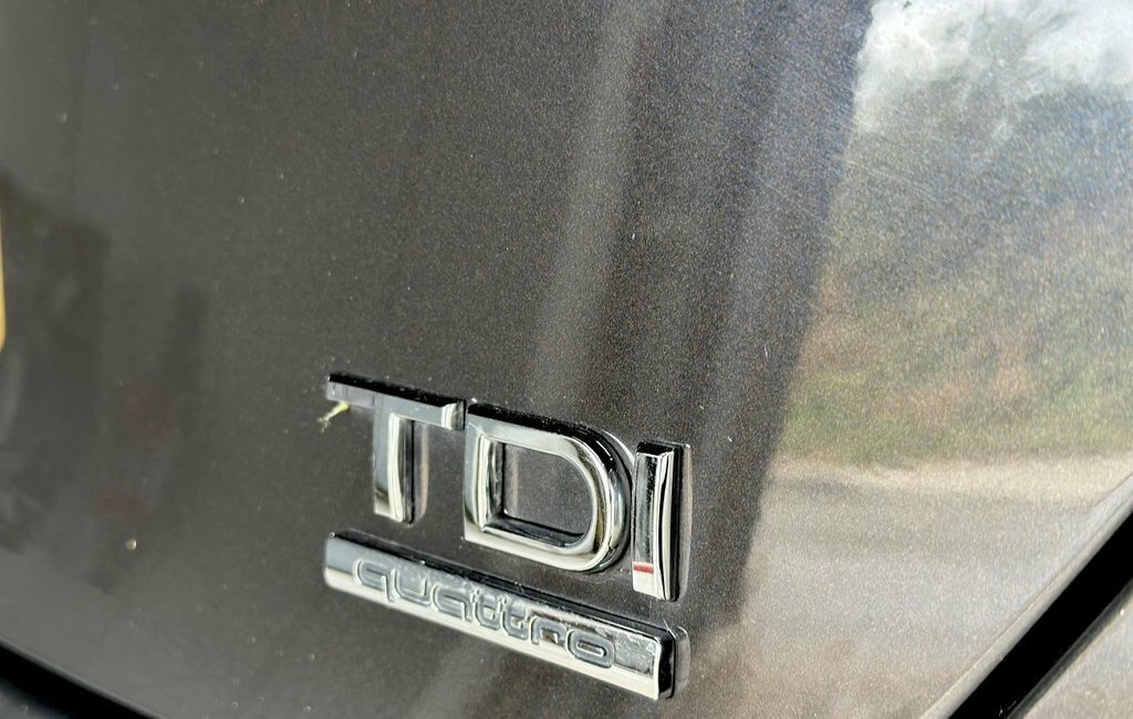 Audi A8 3L Se Executive Black #46