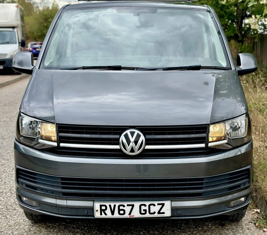 Volkswagen Transporter 2L Highline RV67GCZ Grey #5