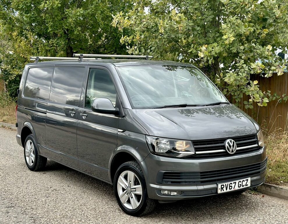 Volkswagen Transporter 2L Highline Grey