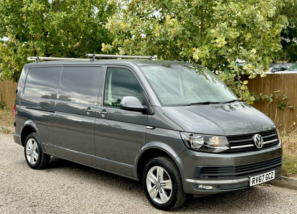 Volkswagen Transporter 2L Highline RV67GCZ Grey #4