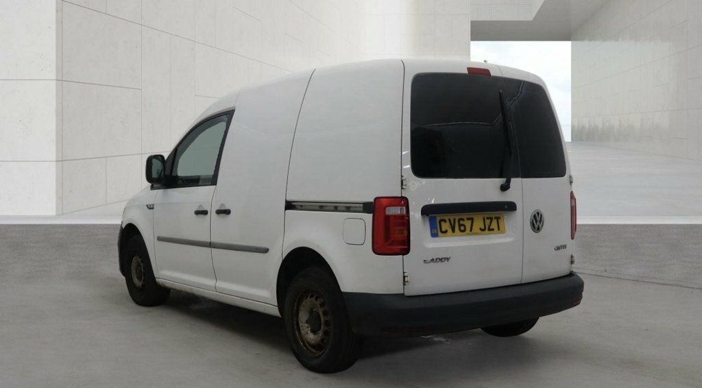 Volkswagen Caddy 2L Startline White #5