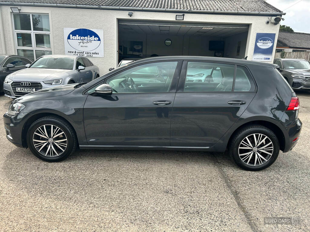 Volkswagen Golf 1.6 Tdi Se Nav YF68PXW Grey #2
