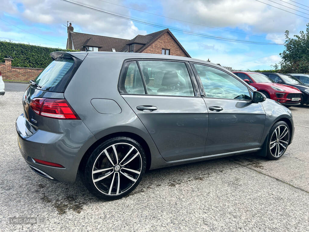 Volkswagen Golf 1.5 Tsi Evo Se Nav XUI1088 Grey #4