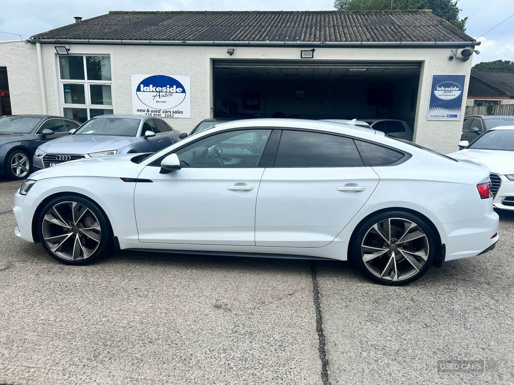 Audi A5 2.0 Tdi S Line S Tronic DE17SZW White #2