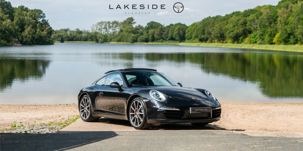 Porsche 911 3.8 991 Carrera S Black