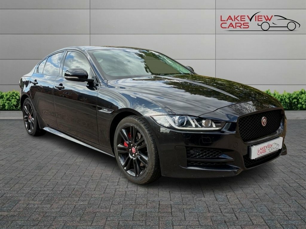 Jaguar XE 2L R-sport Black