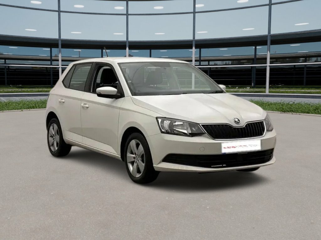 Skoda Fabia 1L Se White