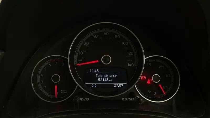 Volkswagen Up 1L Move Up Black #4