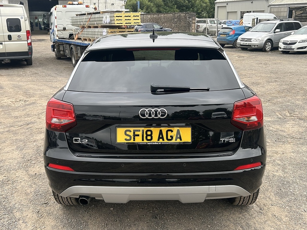 Audi Q2 1.0 Tfsi Sport Suv Euro 6 Ss Black #4