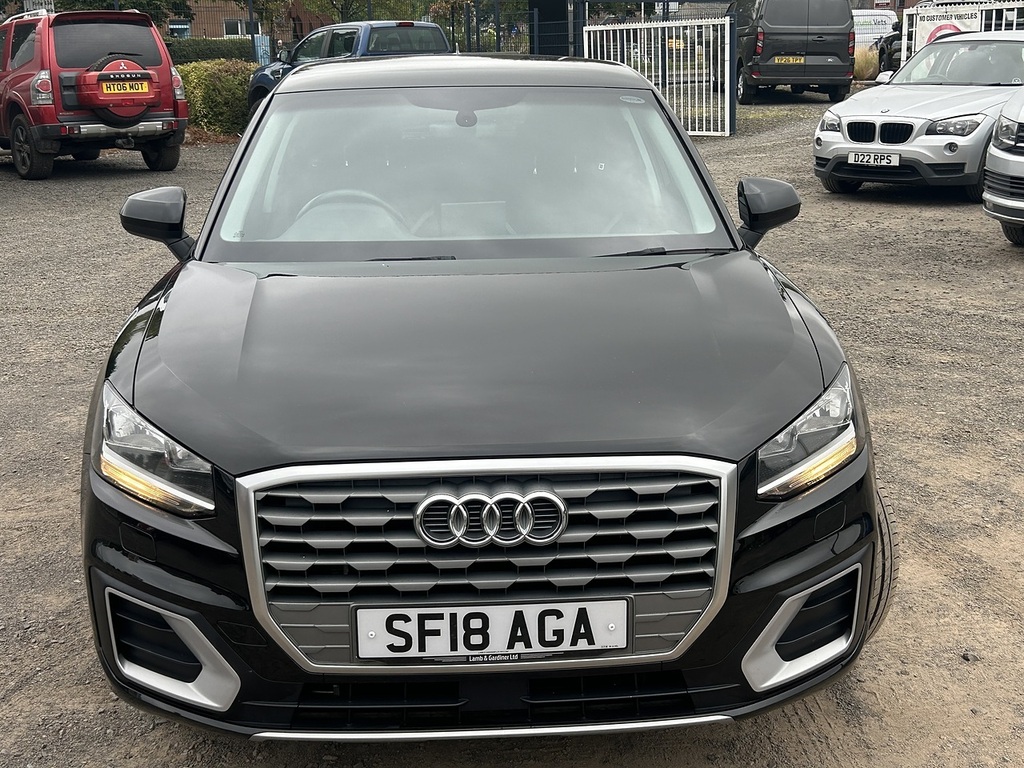 Audi Q2 1.0 Tfsi Sport Suv Euro 6 Ss Black #2
