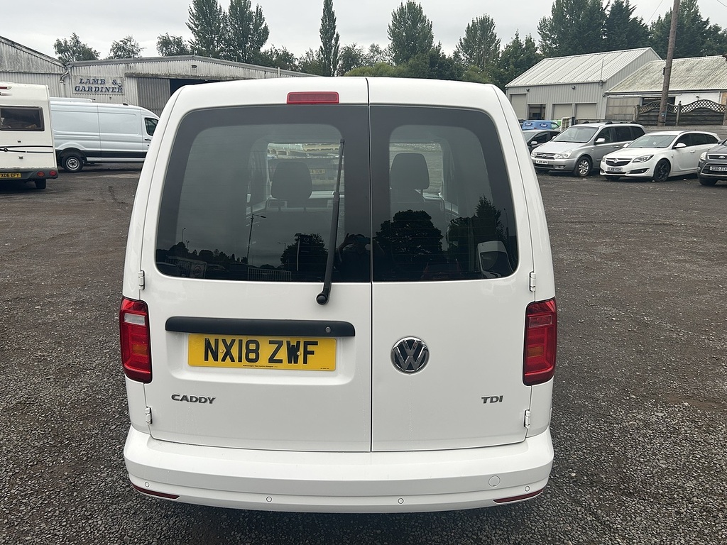 Volkswagen Caddy 2.0 Tdi C20 Bluemotion Tech Trendline Panel Van White #4