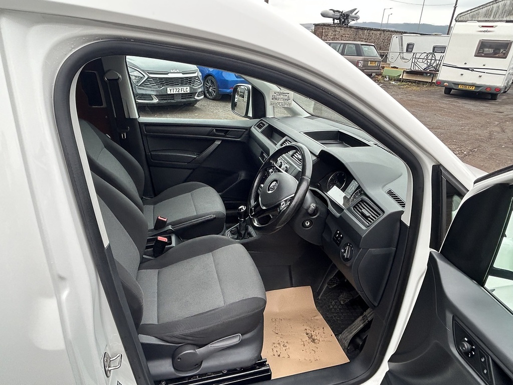 Volkswagen Caddy 2.0 Tdi C20 Bluemotion Tech Trendline Panel Van White #6