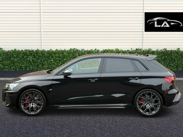 Audi RS3 2025 2.5 Tfsi Carbon Black Sportback S Tronic Quat Black #3