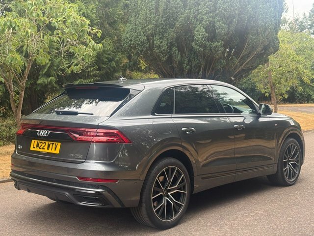 Audi Q8 Tfsi V6 55 Black Grey #6