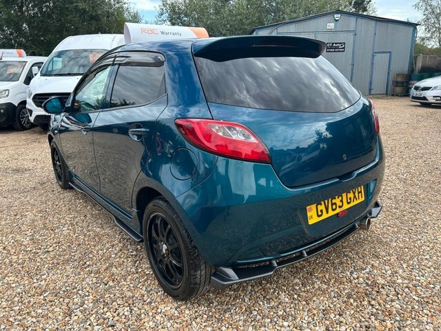 Mazda Demio Mazda 2 1.3 187 G Km 71 Bhp Green #6