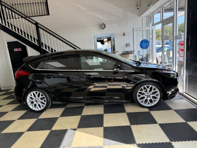 Ford Focus Tdci Zetec S Hatchback HX16XSB Black #4
