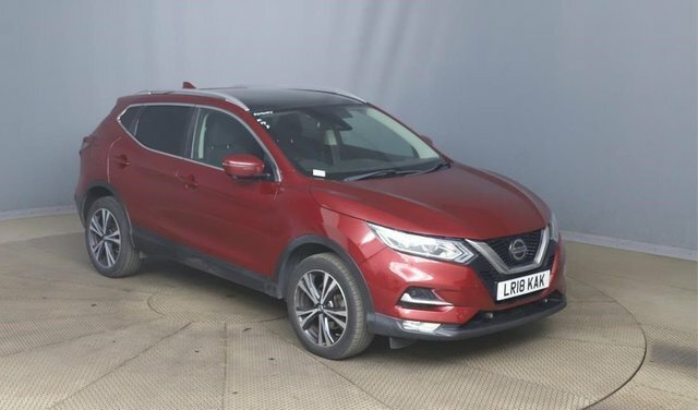 Nissan Qashqai Dci N-connecta Suv Red