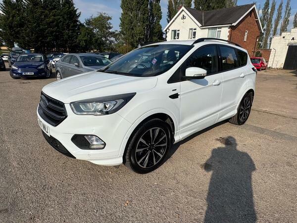 Ford Kuga 2.0 Tdci Ecoblue St-line Euro 6 Ss YA17NNJ White #3