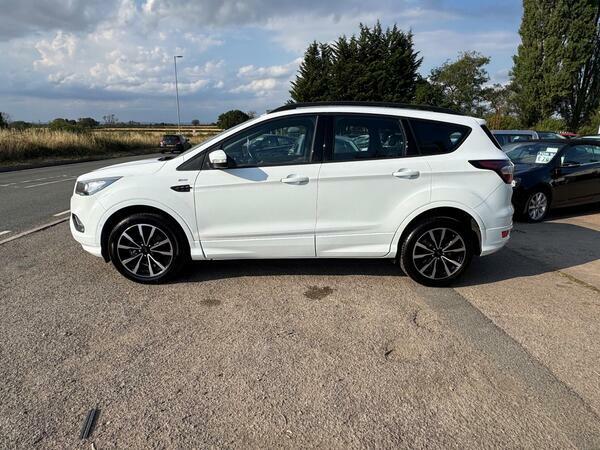 Ford Kuga 2.0 Tdci Ecoblue St-line Euro 6 Ss YA17NNJ White #6