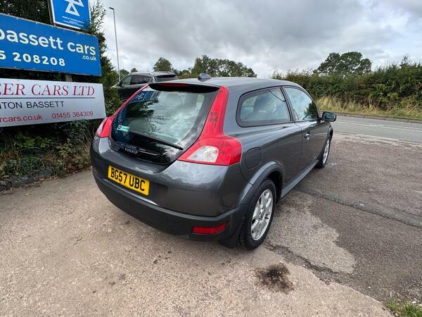 Volvo C30 S Red #10