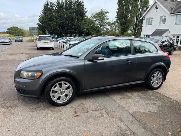 Volvo C30 S Red #8