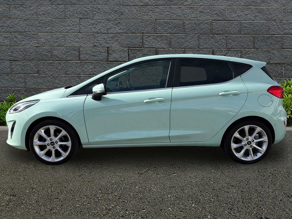 Ford Fiesta 1.0T Ecoboost Titanium Bo Play Series Hatchback 5 Green #4