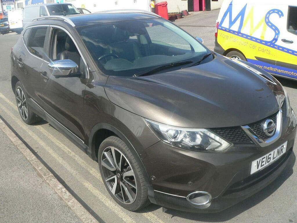 Nissan Qashqai 1.5 Dci Tekna 2Wd Euro 6 S S Brown