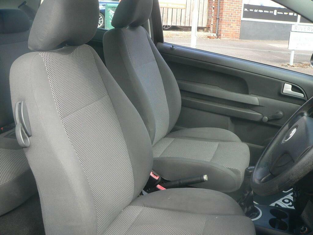 Volkswagen Fox Hatchback Grey #10