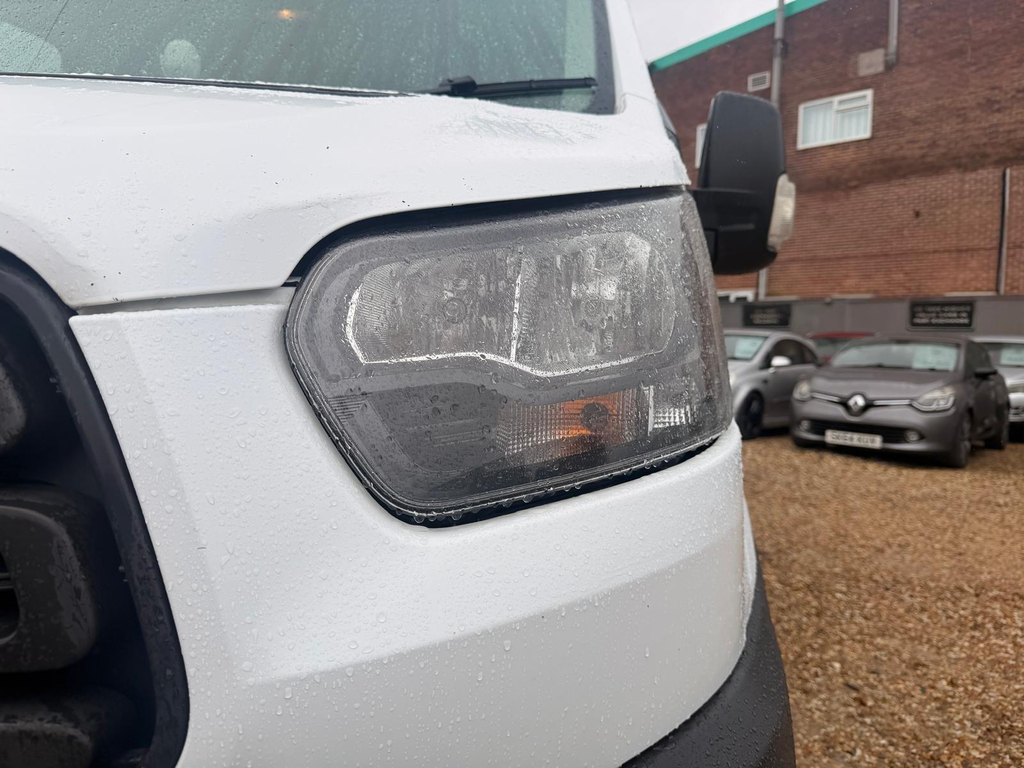 Ford Transit Custom Silver #60