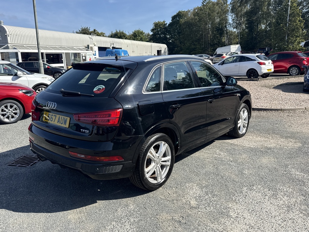 Audi Q3 1.4T Fsi S Line Edition LS67AUW Black #3