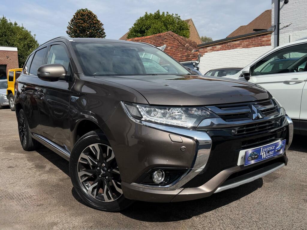 Mitsubishi Outlander 2.0H 12Kwh 4Hs Cvt 4Wd Euro 6 Ss Brown #2