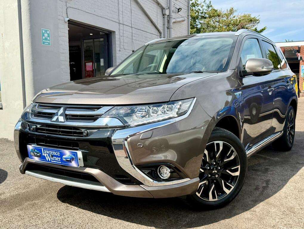 Mitsubishi Outlander 2.0H 12Kwh 4Hs Cvt 4Wd Euro 6 Ss Brown #4