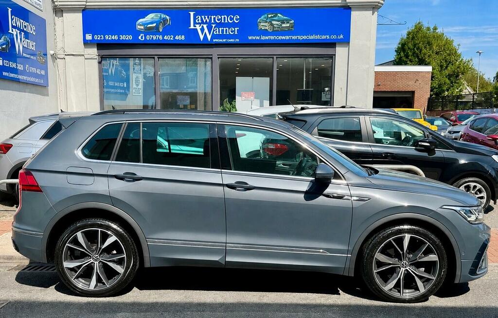 Volkswagen Tiguan 2.0 Tdi R-line Dsg 4Motion Euro 6 Ss Grey