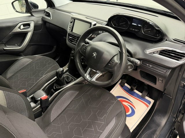 Peugeot 2008 1.2 Puretech Active Suv Euro 6 Grey #2