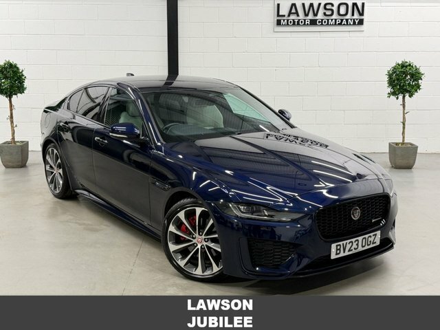 Jaguar XE 2.0 D200 Mhev R-dynamic Se Saloon Blue