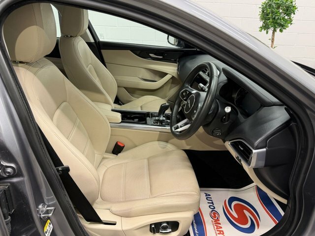 Jaguar XE 2.0 P250i S Saloon Euro 6 S S 2 Grey #3