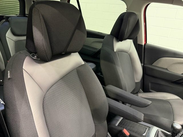 Citroen Grand C4 Picasso 1.2 Puretech Flair Mpv Euro 6 S Red #3