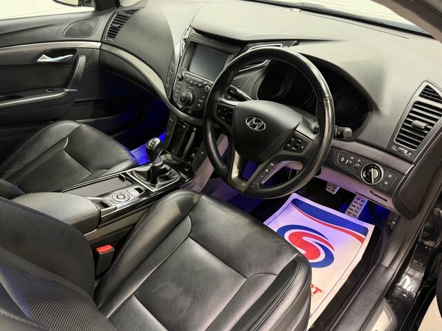 Hyundai I40 1.7 Crdi Blue Drive Premium Tourer Manu Black #6