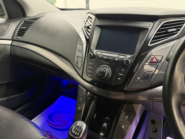 Hyundai I40 Crdi Se Nav Blue Drive Silver #27