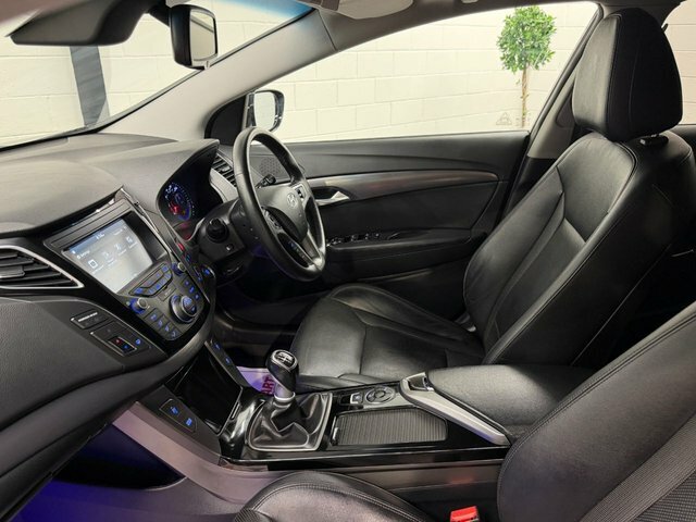Hyundai I40 Crdi Se Nav Blue Drive Silver #60