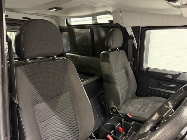 Land Rover Defender 90 2.2L Null Silver #20