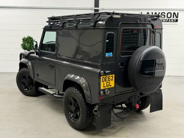Land Rover Defender 90 2.2L Null Silver #41