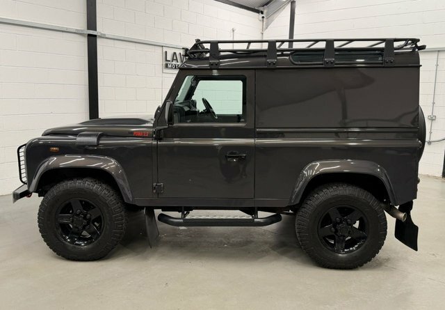 Land Rover Defender 90 2.2L Null Silver #59