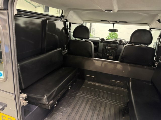 Land Rover Defender 90 2.2L Null Silver #63
